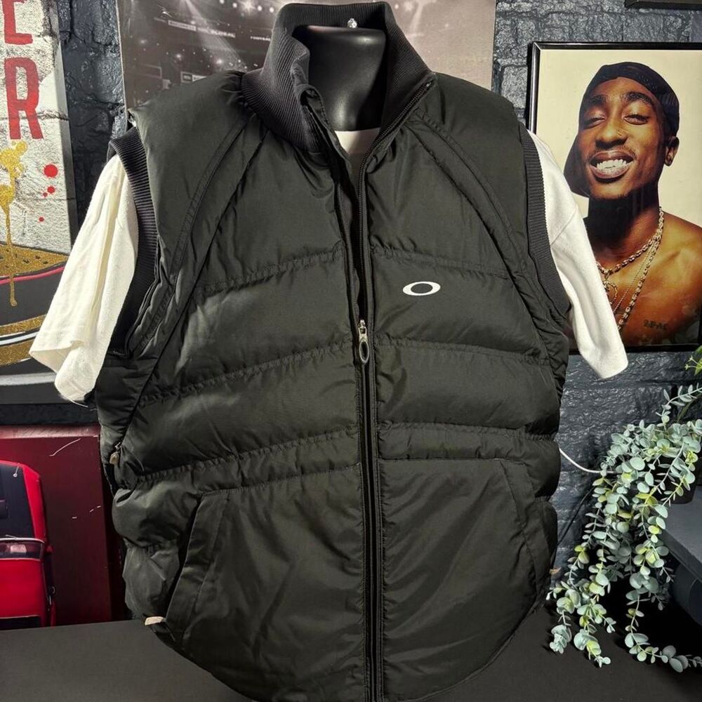 00's Oakley Black Goose Down Puffer Vest – Full Zip, Size Large